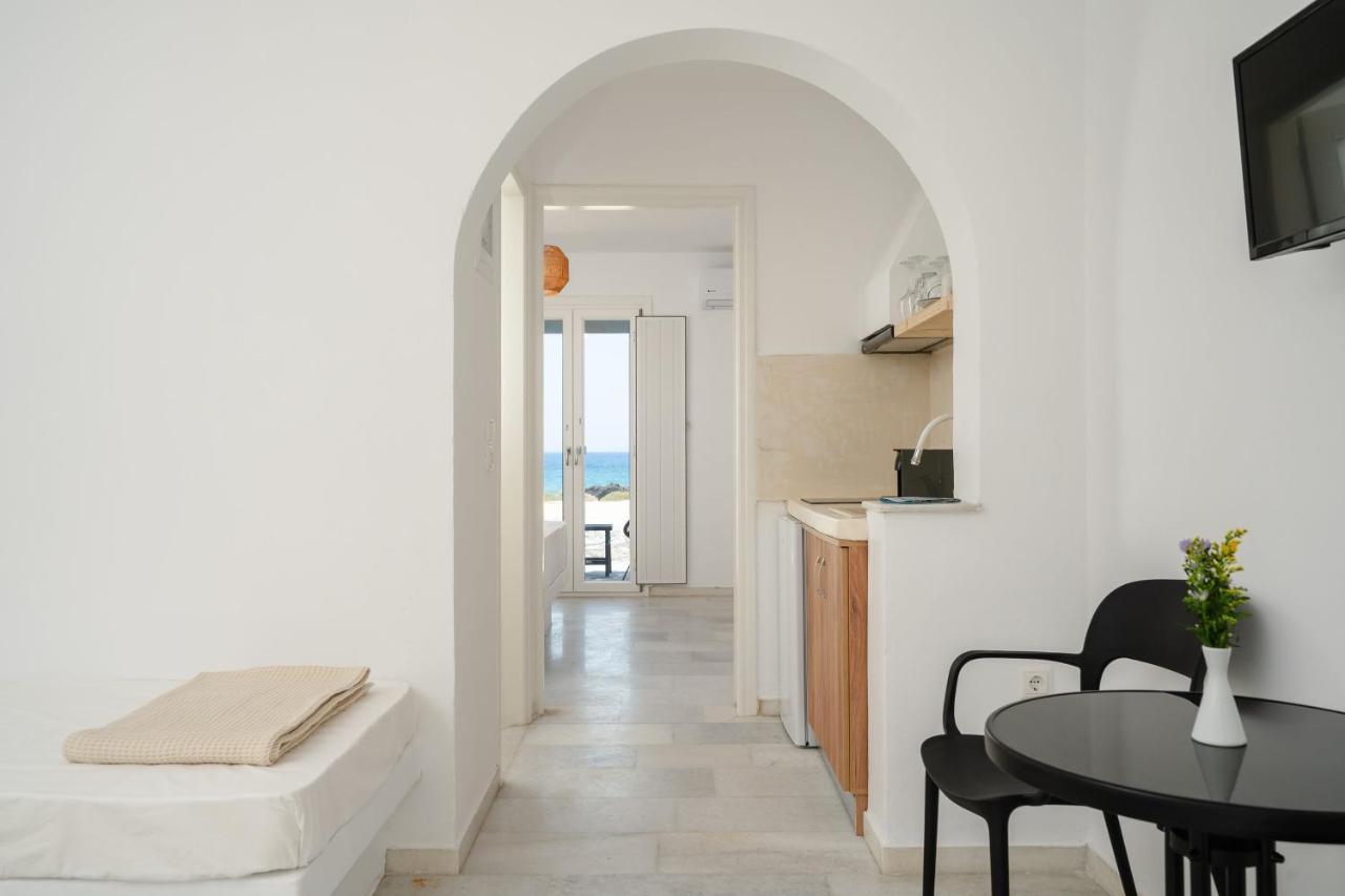 Celestial Seaview Apartments- Apollon Naxos City Extérieur photo
